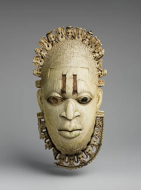Pendant mask of Ìyọ́bà Idià, public-domain collection image from The Metropolitan Museum of Art